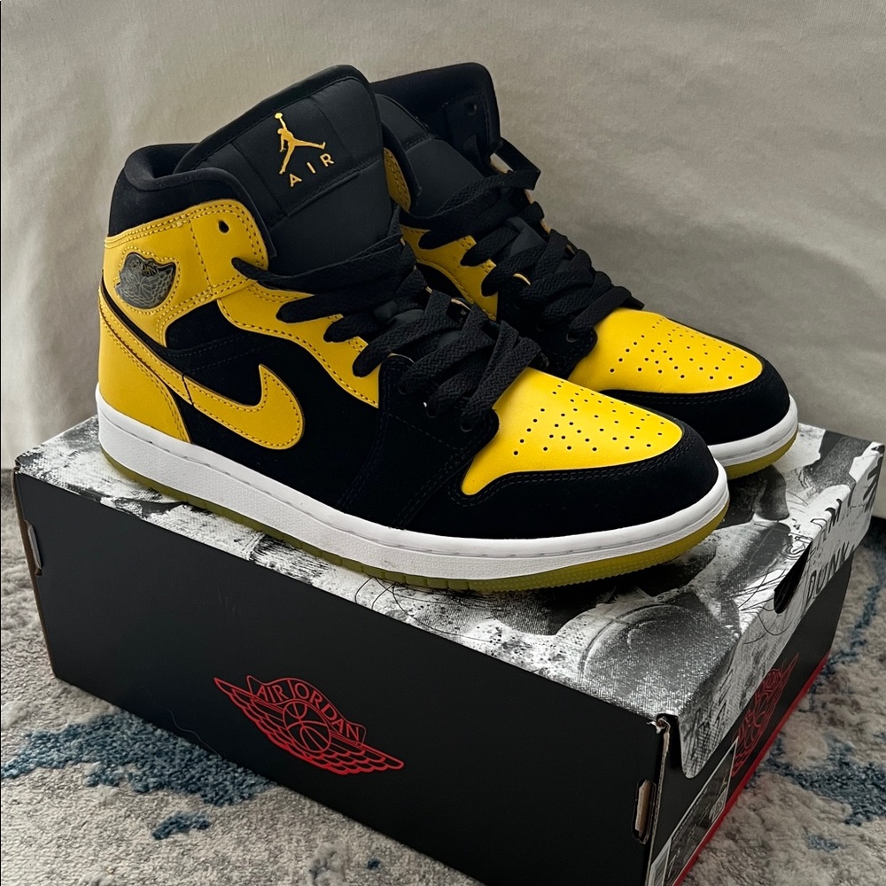 Jordan Air Jordan 1 Mid SE